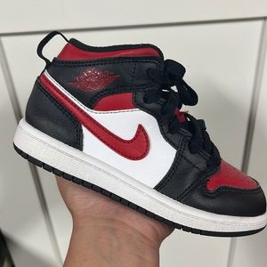 Nike Air Jordan 1 Retro Mid PS “Bred Toe” 2022 US 11C kids size 11